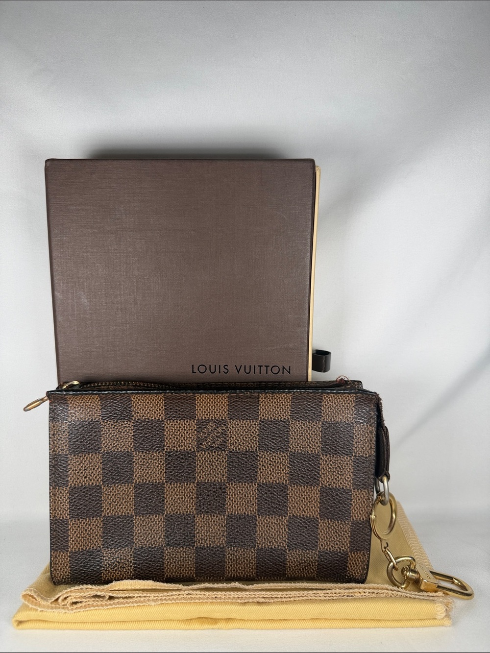 Authentic Louis Vuitton Brown Damier Ebene Canvas Pouch with box